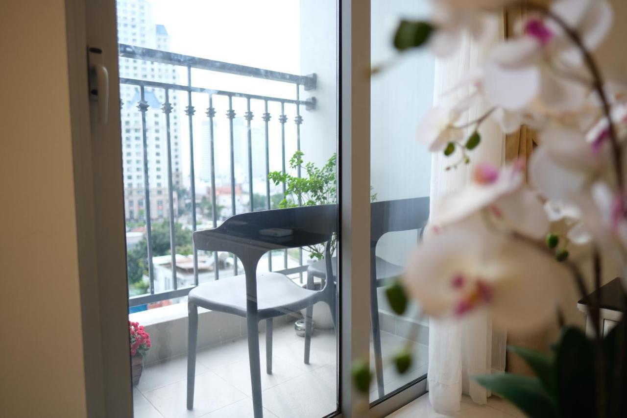 Vinhomes Central Park Jack Hai Luxury Service Apartment ホーチミン市 エクステリア 写真
