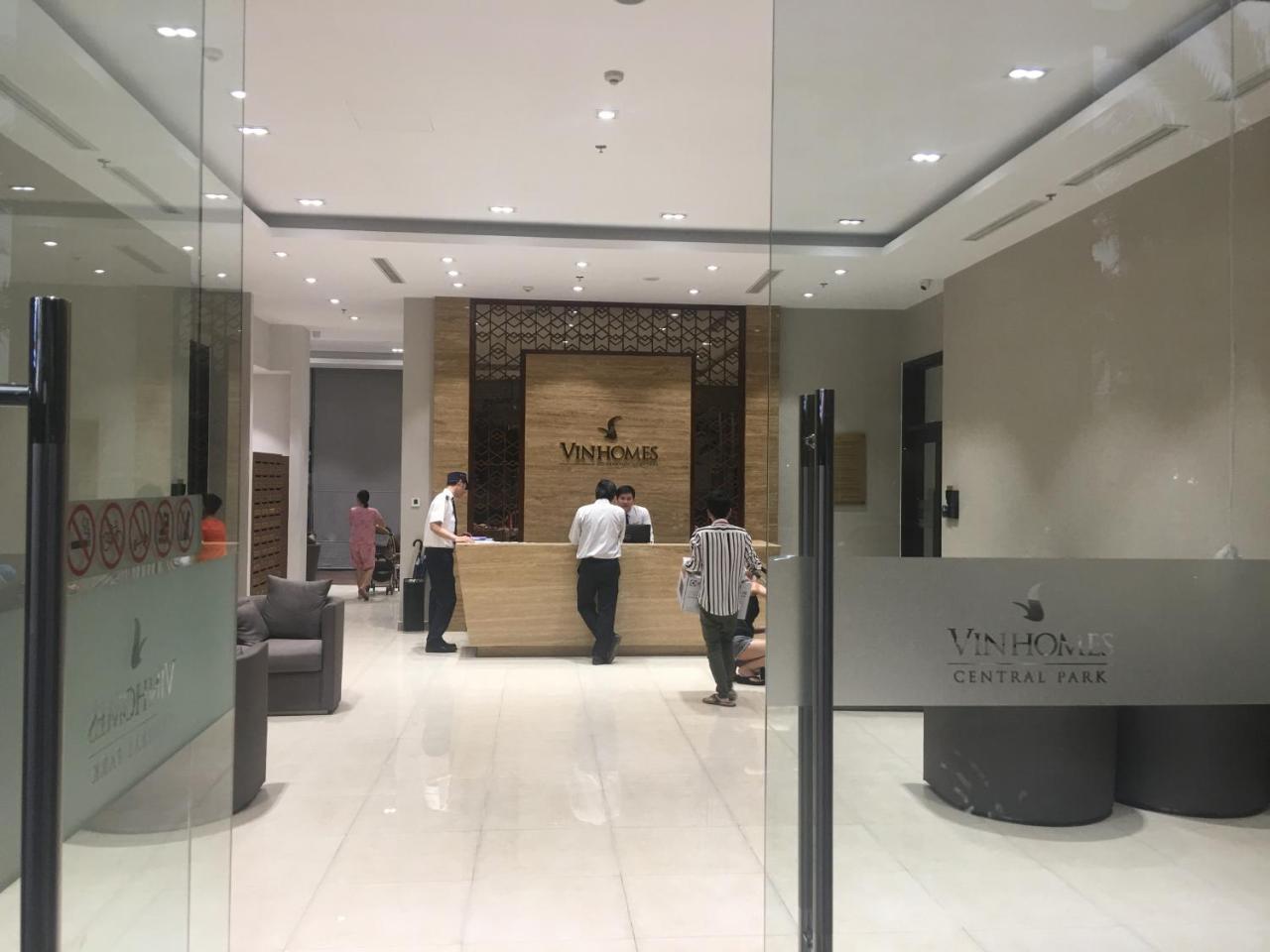 Vinhomes Central Park Jack Hai Luxury Service Apartment ホーチミン市 エクステリア 写真