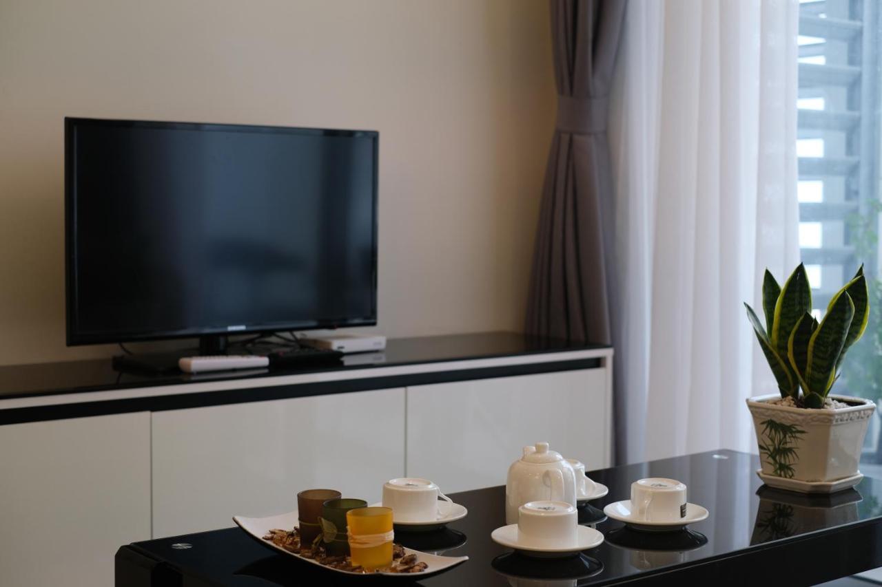 Vinhomes Central Park Jack Hai Luxury Service Apartment ホーチミン市 エクステリア 写真